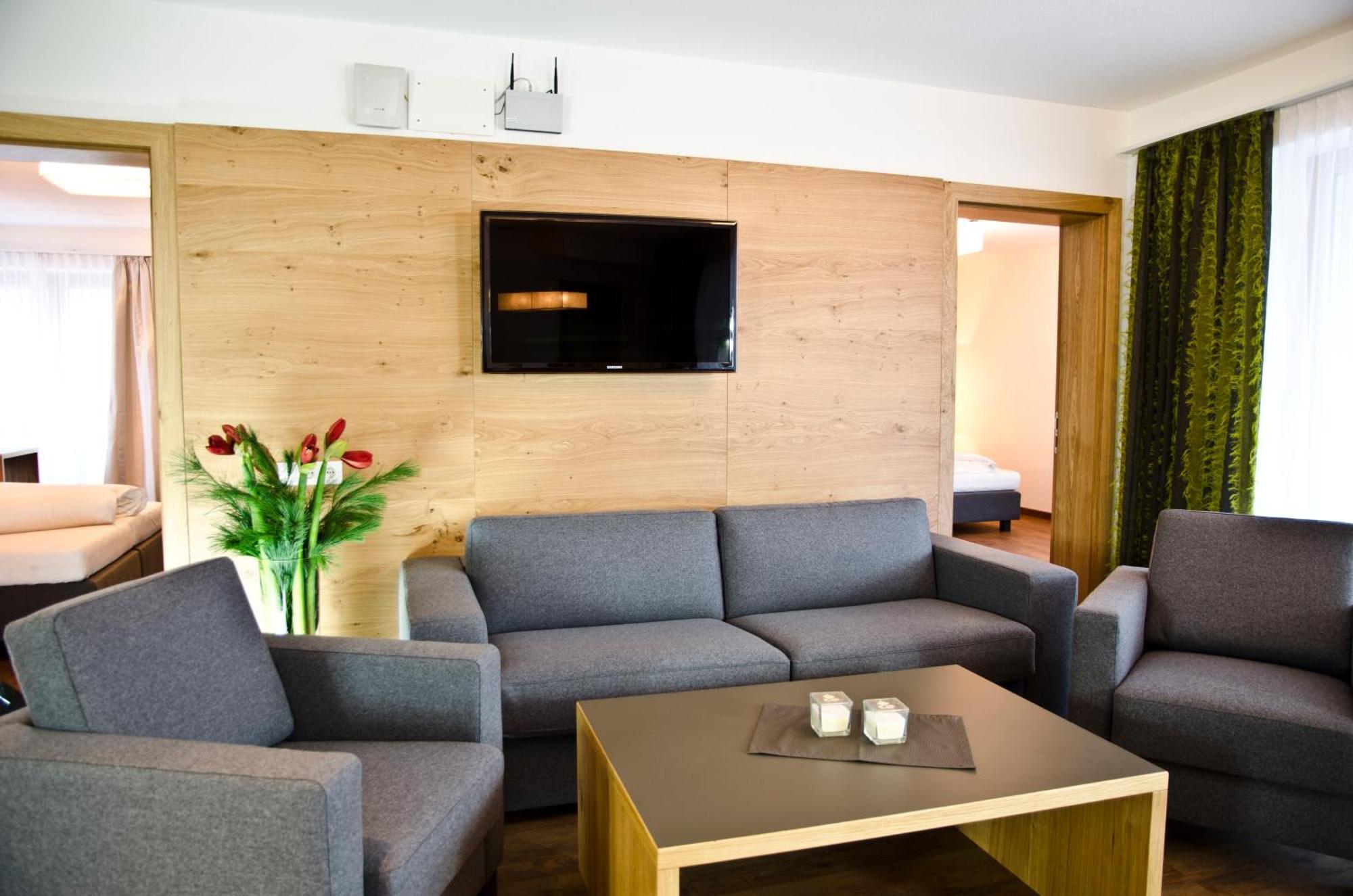 Hotel Garni Alpenland Ischgl Extérieur photo